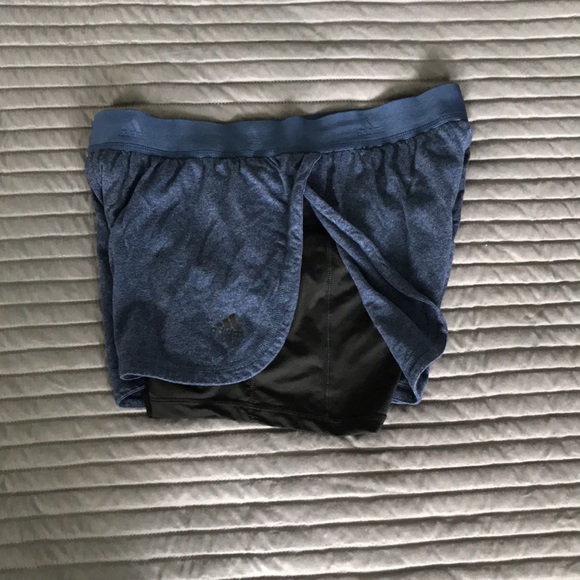 Adidas athletic shorts size medium - Picture 3 of 5